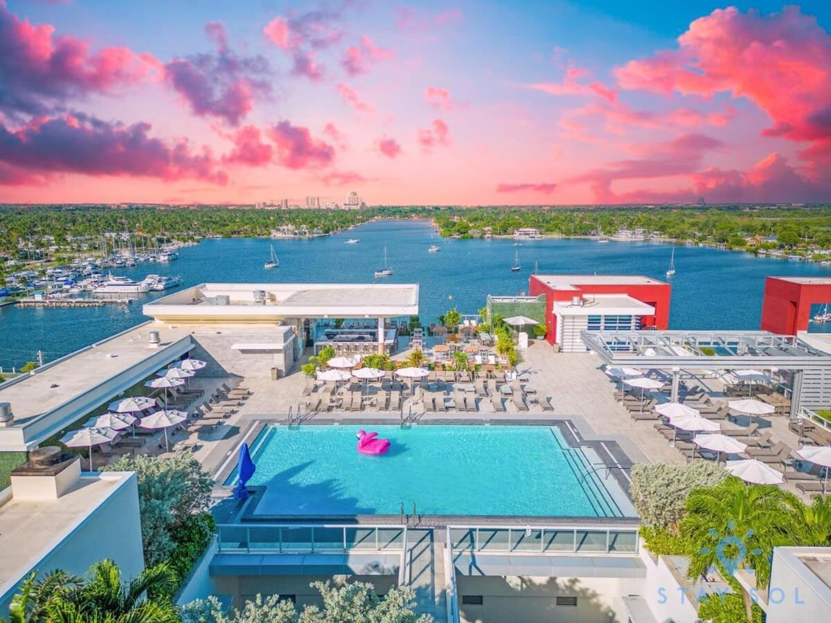 Lx Oasis Beachfront-Rt Infinity Pool Hollywood Exterior photo